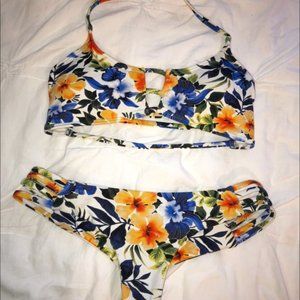 Midori tropical print bikini